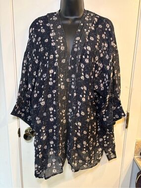 ERFURT Denmark Modal Black & Pink Floral Kimono OS Coverup Boho